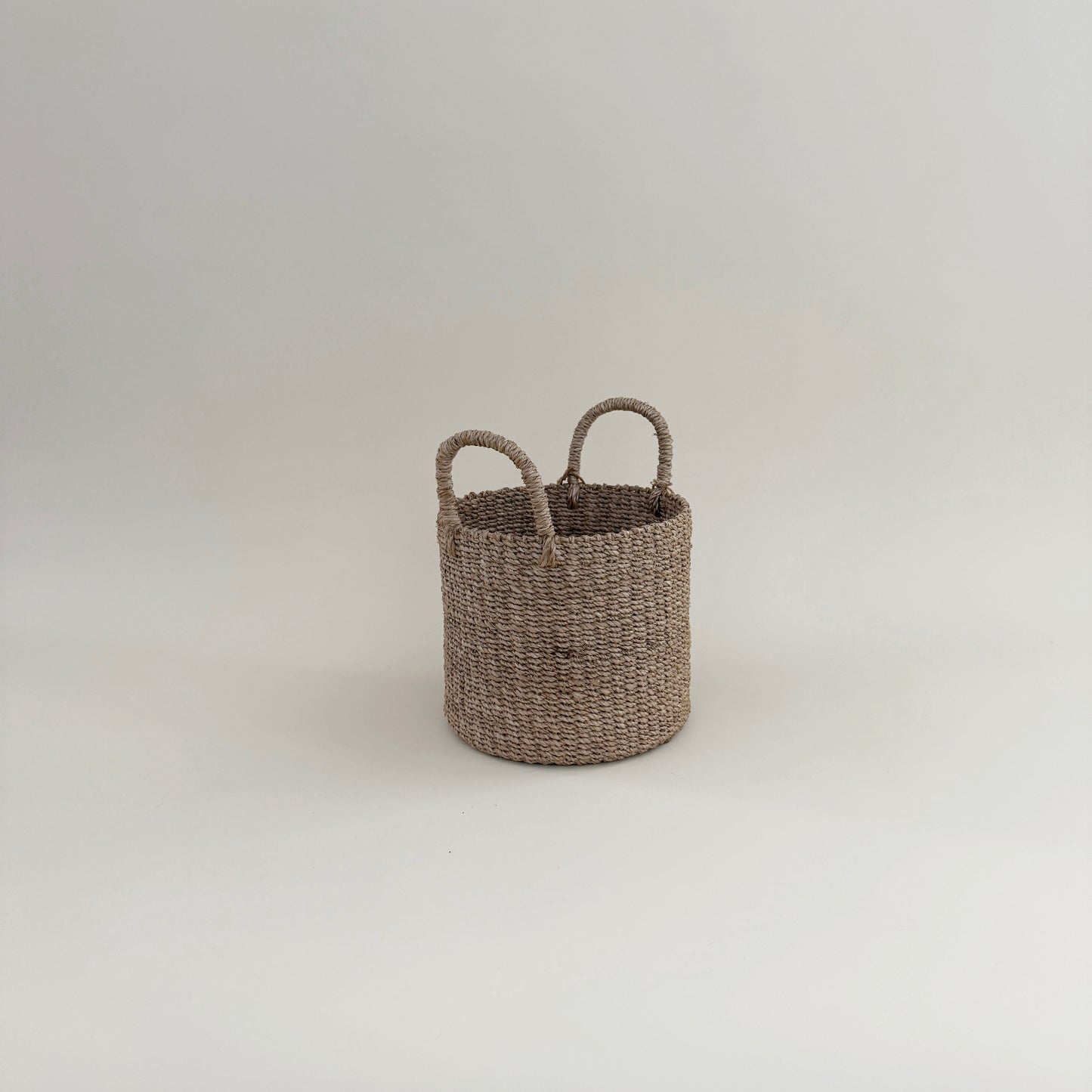 Tabletop Baskets with Handle