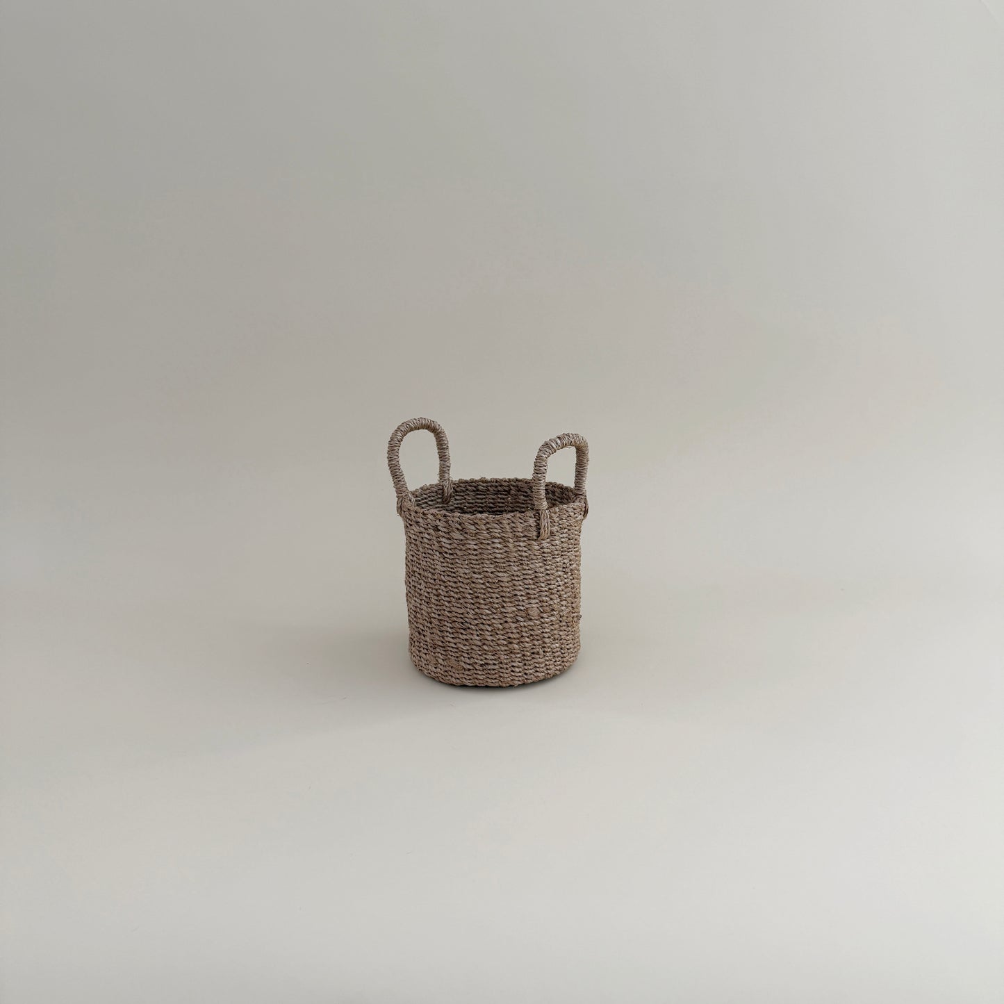 Tabletop Baskets with Handle